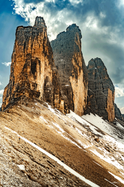 trecime25_a4301